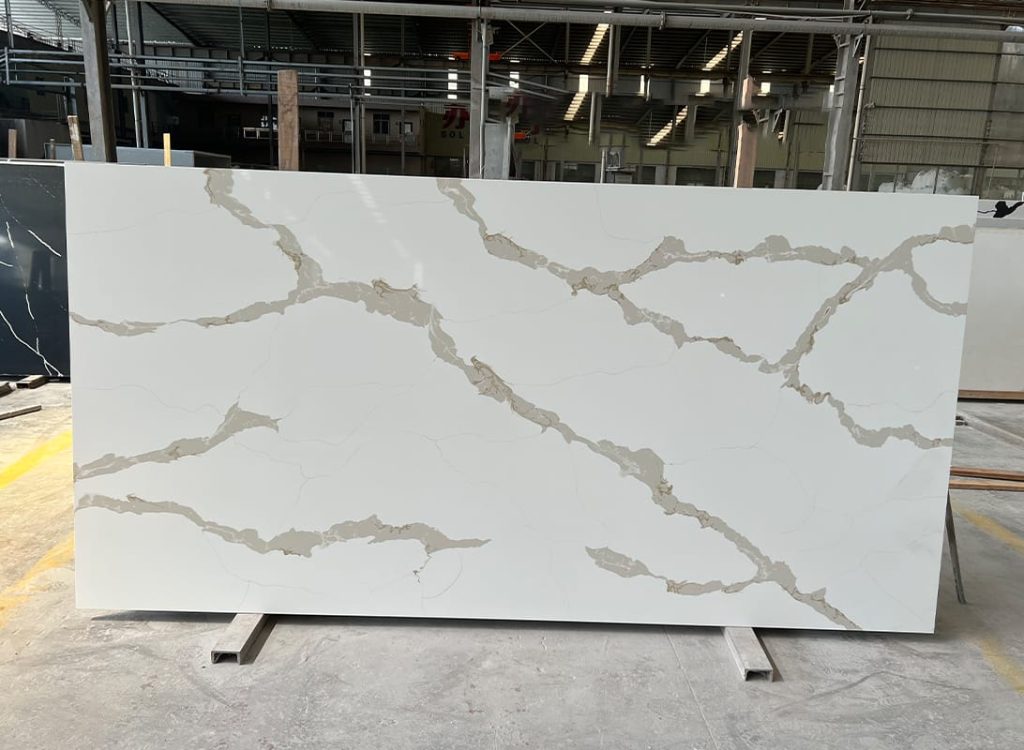 Classic Calacatta Quartz Slab - Timeless White Marble Look with Soft Gray Veining