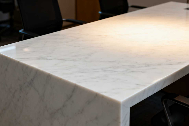 officie-table-countertop-by-bianco-carrara-quartz