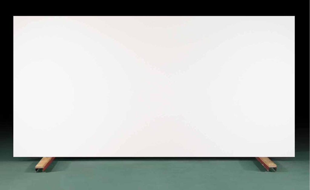 this is a picture of white color/ pure color silica free quarz slab of 3200*1600mm actual size
